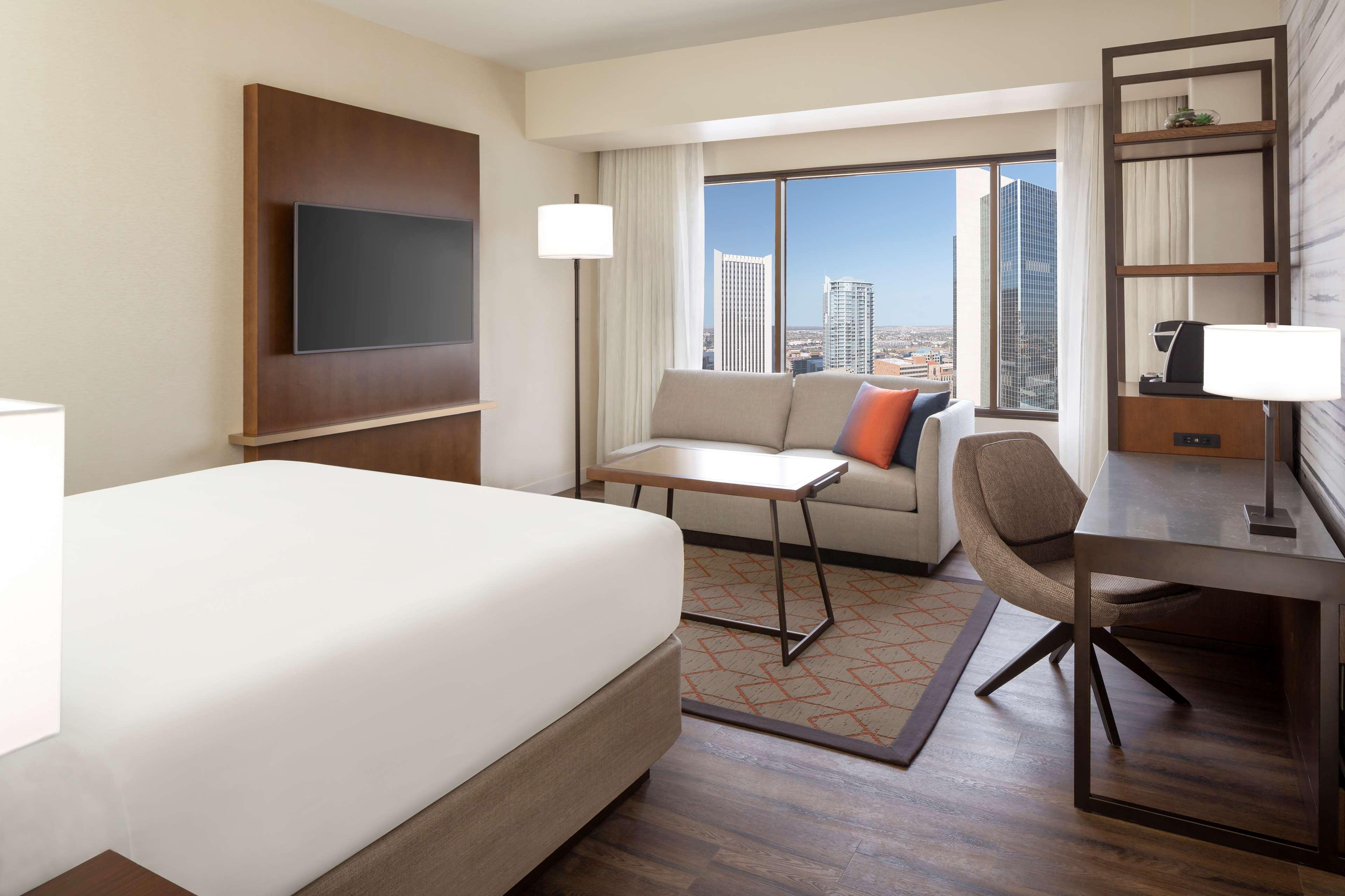 Hyatt Regency Phoenix Downtown - No Destination Fees Екстер'єр фото