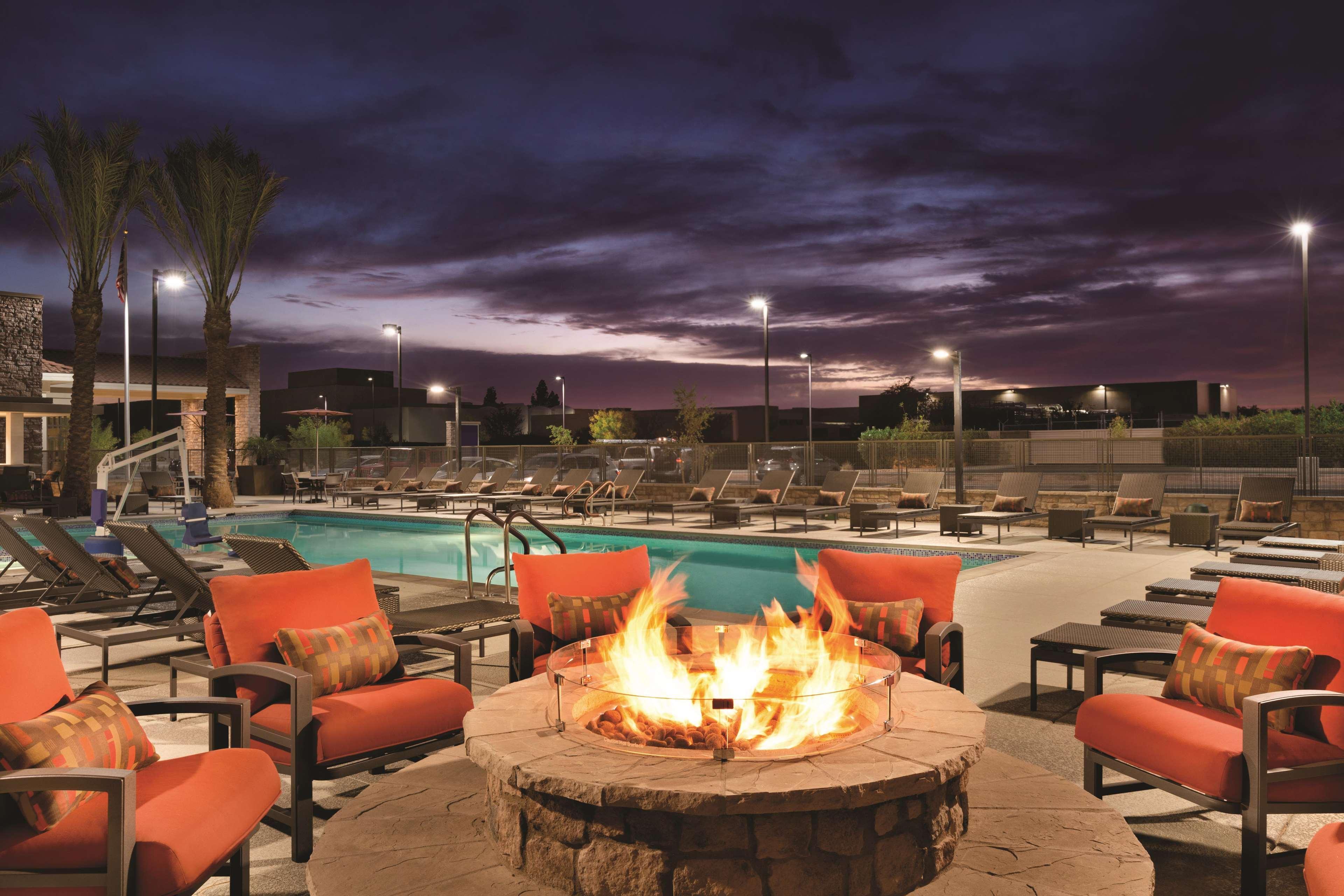 Hyatt Regency Phoenix Downtown - No Destination Fees Екстер'єр фото