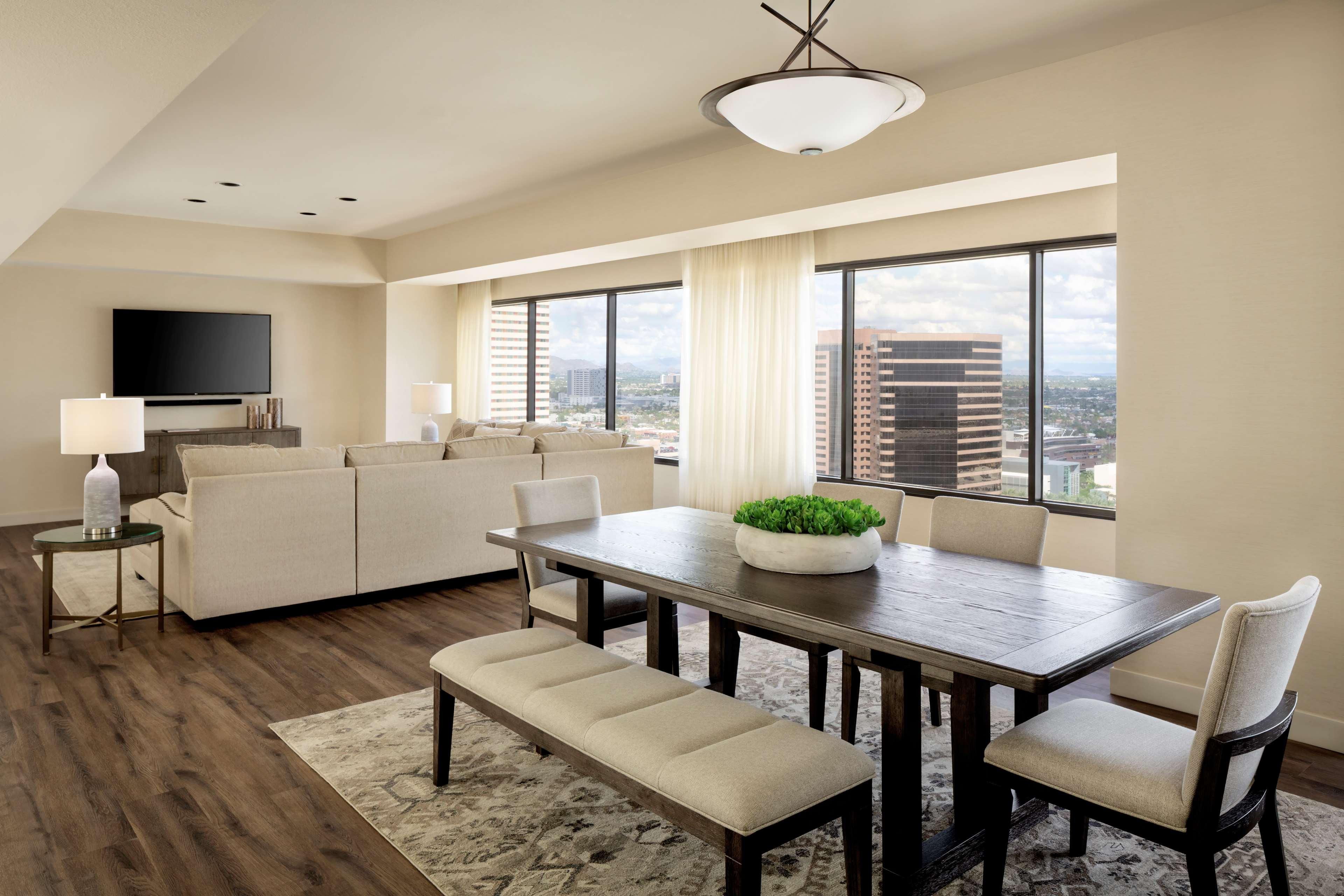 Hyatt Regency Phoenix Downtown - No Destination Fees Екстер'єр фото