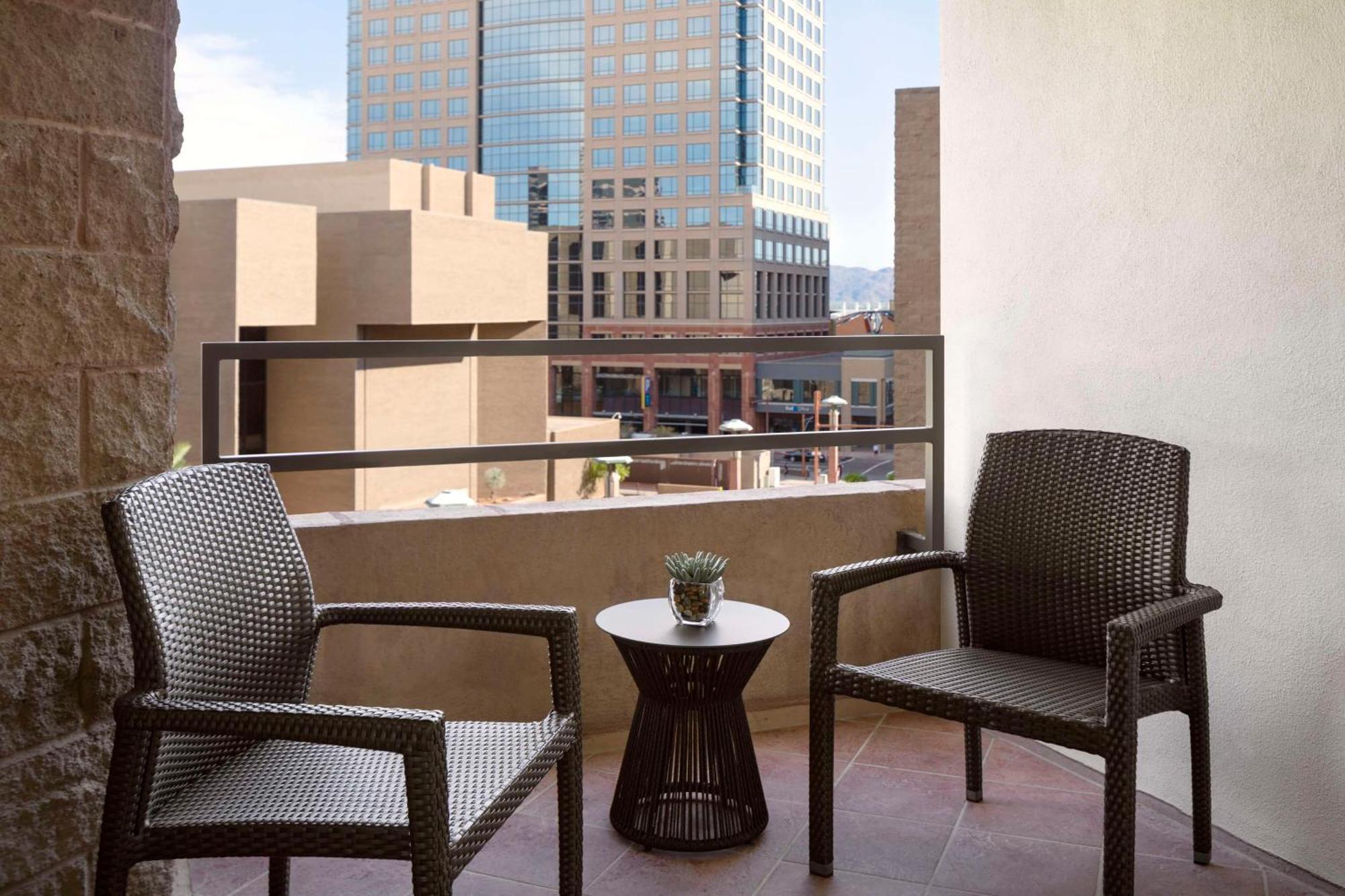 Hyatt Regency Phoenix Downtown - No Destination Fees Екстер'єр фото