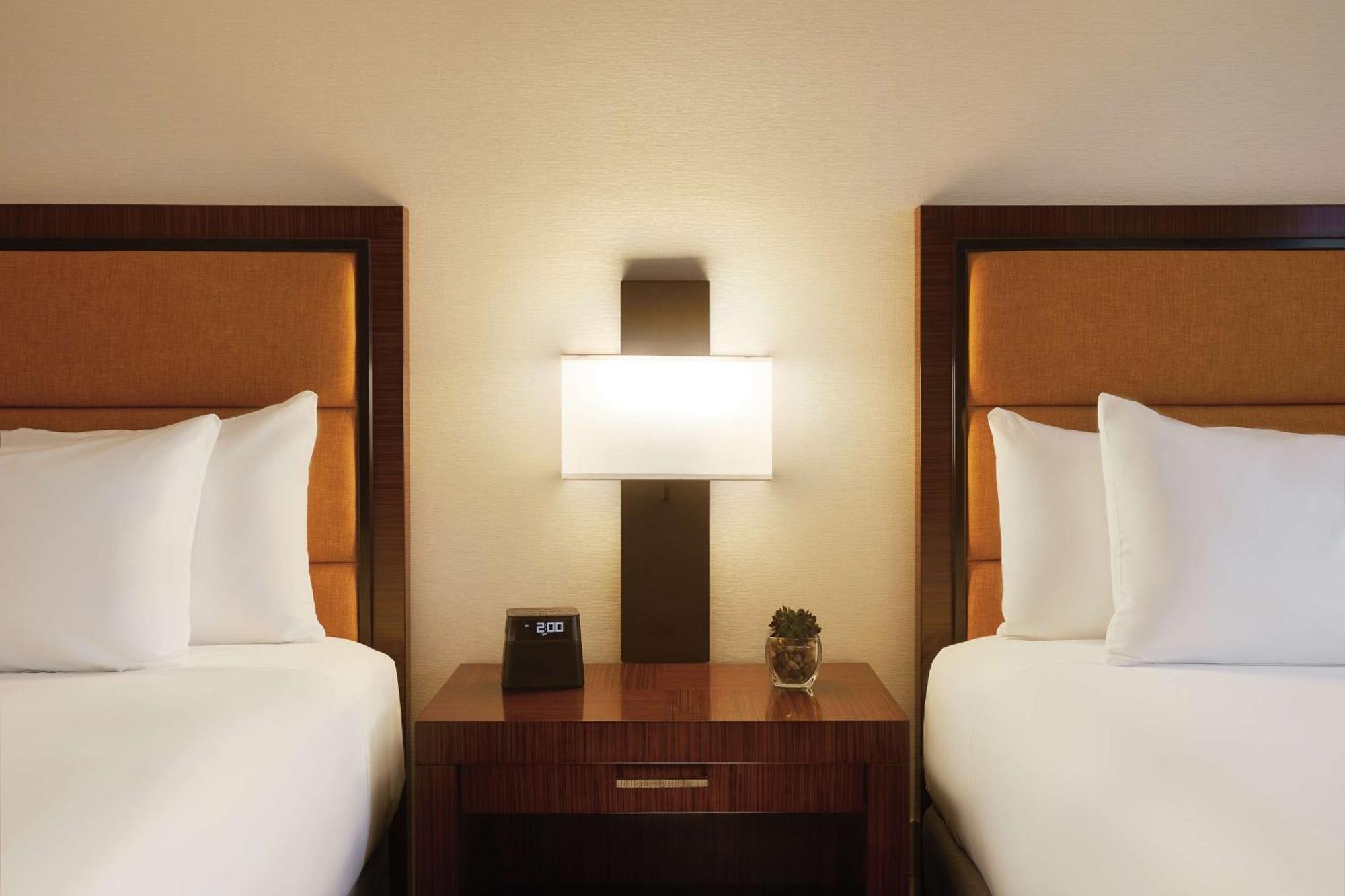 Hyatt Regency Phoenix Downtown - No Destination Fees Екстер'єр фото